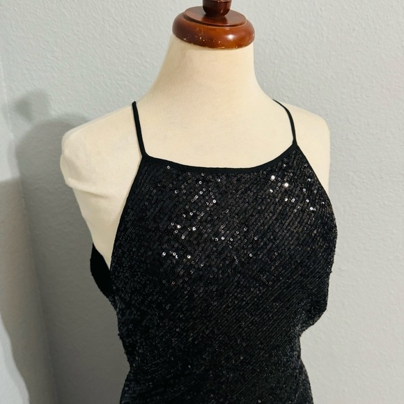 Zara Bloggers Fav Black Sequin Halter Neckline Midi Christmas Holiday Dress Sz L - Picture 9 of 17